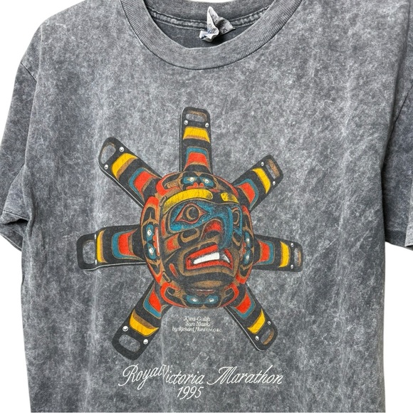Vintage 1995 Royal Victoria Marathon T-Shirt Size Med Single Stitch Gildan Heavy - Picture 4 of 7